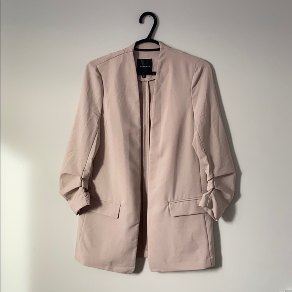 DYNAMITE blazer